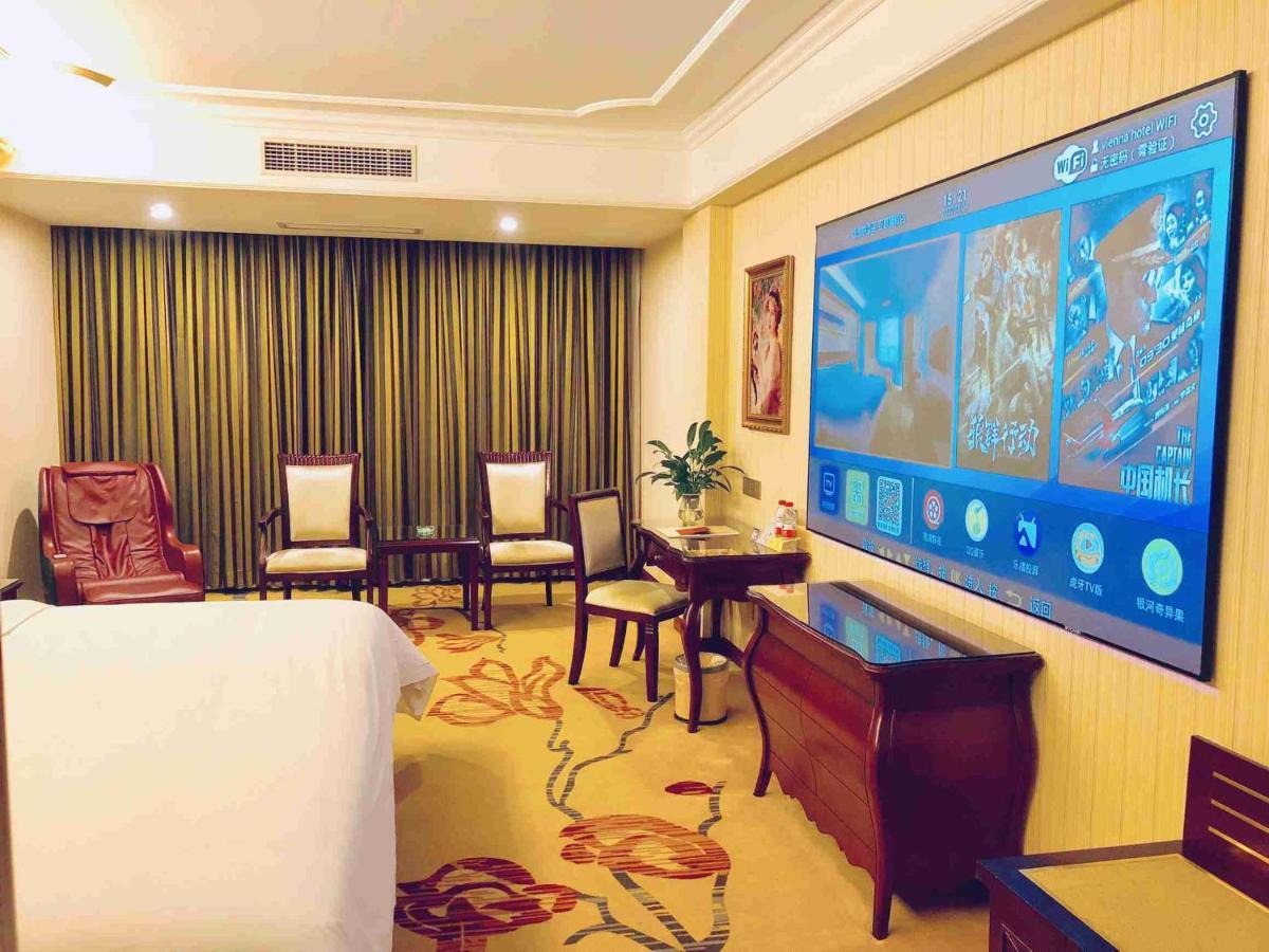 Vienna Hotel Guangzhou Shiling מראה חיצוני תמונה